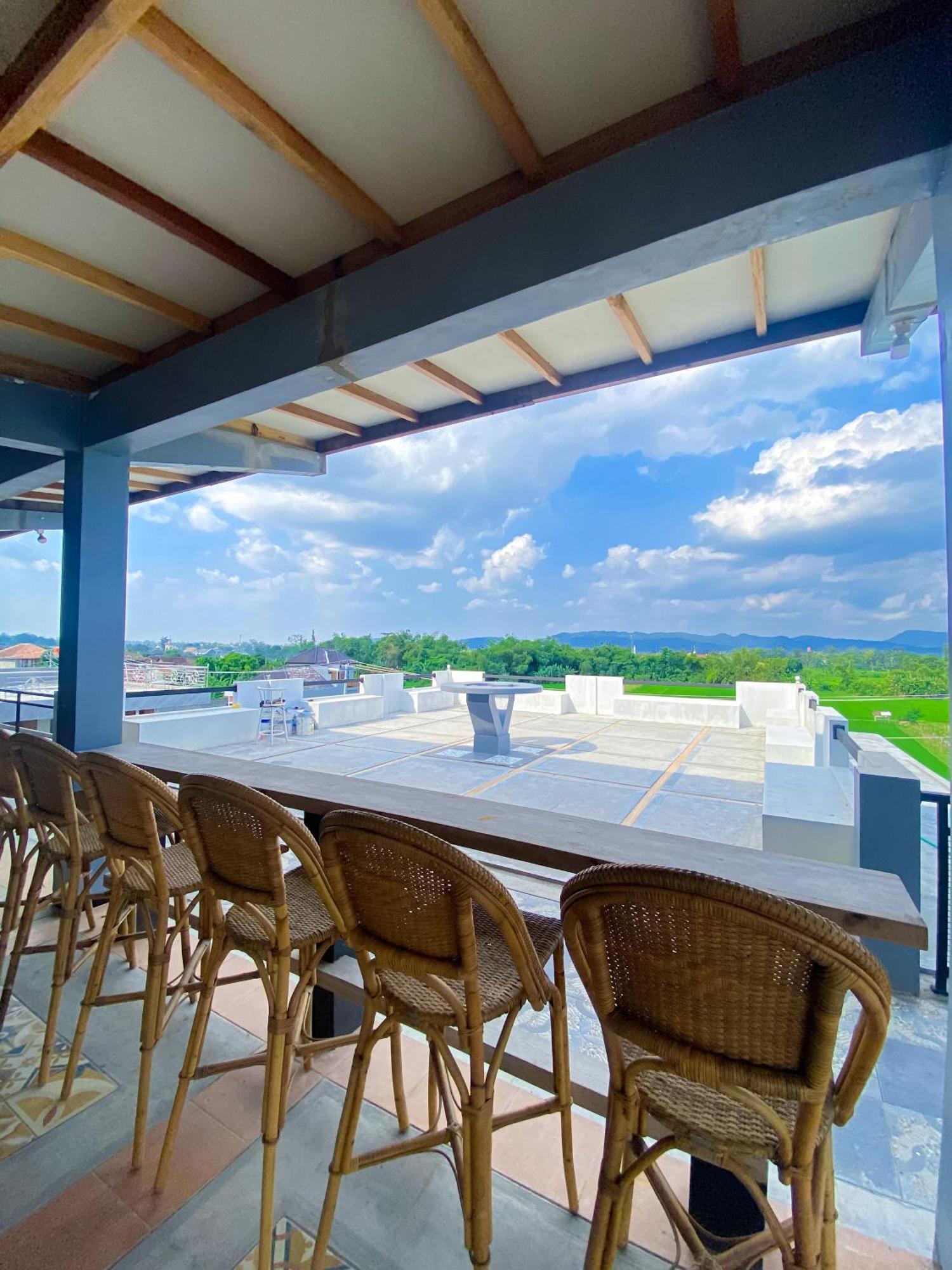 Hotel Wijaya Family 2 Kalasan Exterior photo