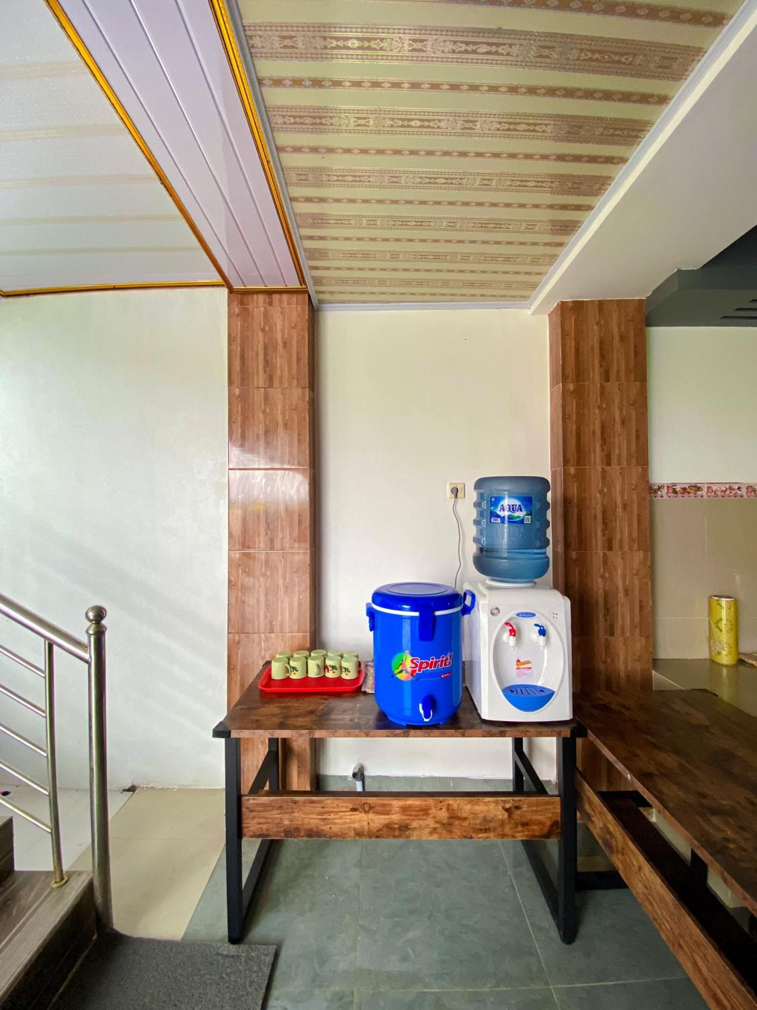 Hotel Wijaya Family 2 Kalasan Exterior photo